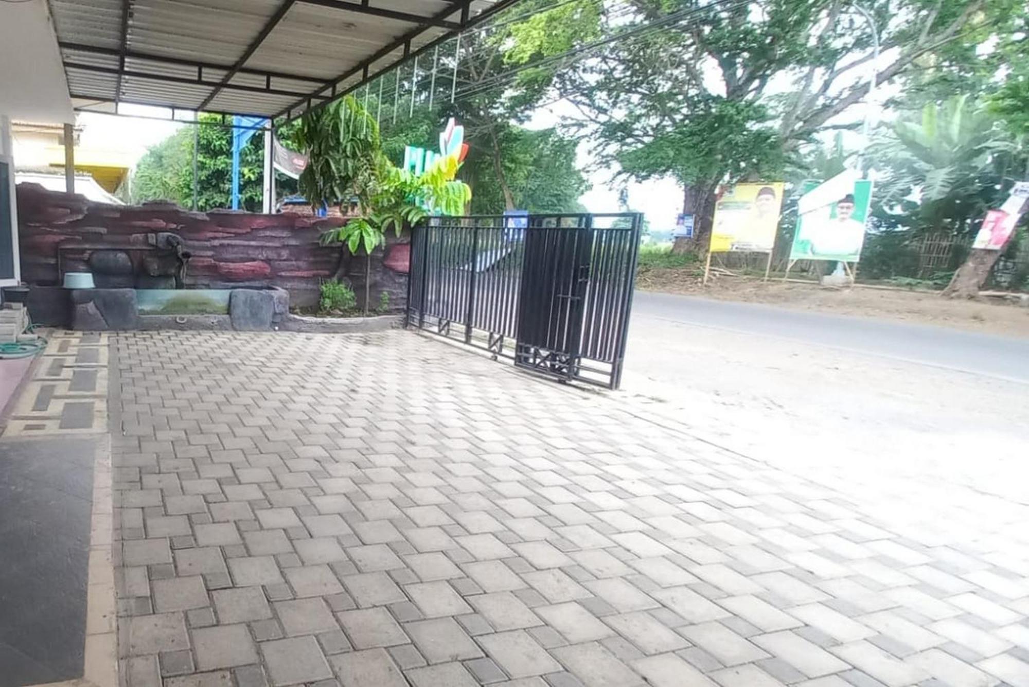 Fortuna Hotel Redpartner Near Exit Tol Paiton Luaran gambar